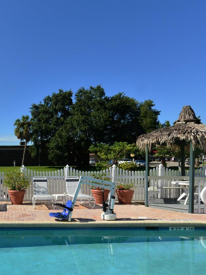 Americas Best Value Inn Bradenton-Sarasota Kültér fotó
